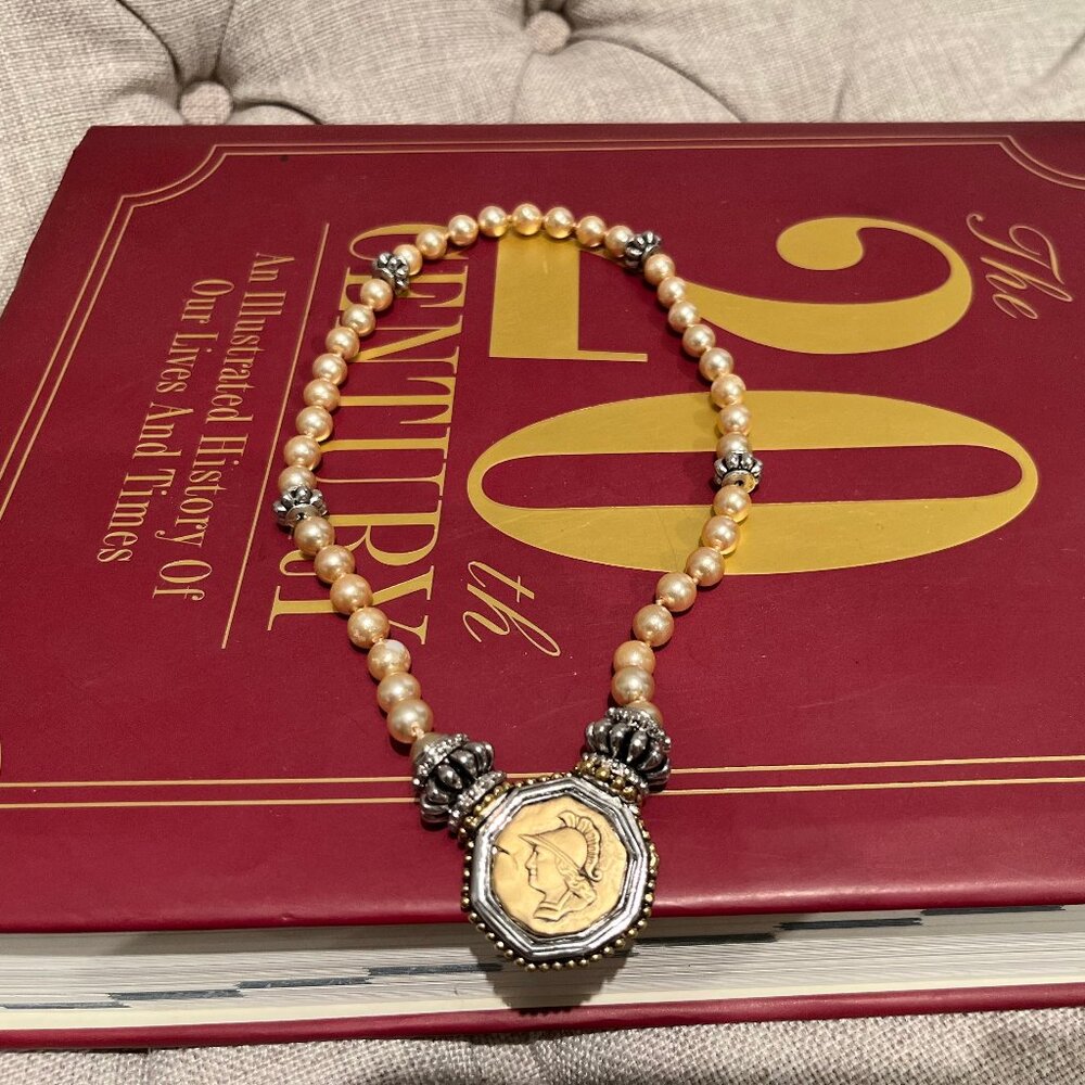 Victorian Style Vintage Pearl Gold Choker